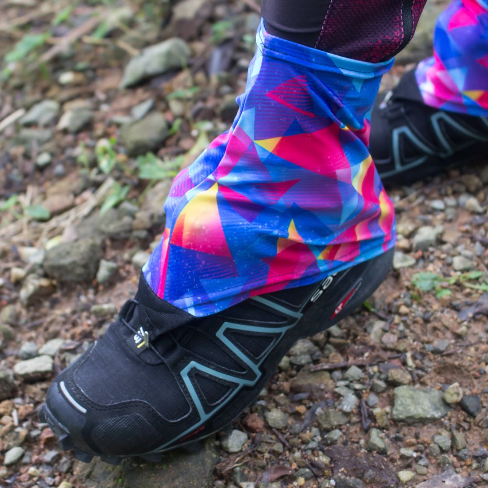 SPEEDSHEER gaiter close-up on trail