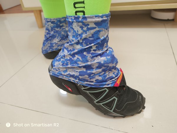 Stretchy Gaiter High — Glacier Camo